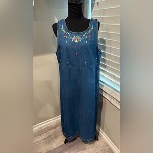 Erika Vintage‎ Embroidered Denim Sleeveless Dress